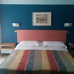 ホテル Agrihotel Ambra サンタルビノ