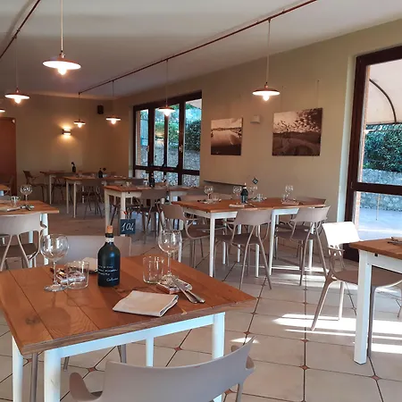 Agrihotel Ambra فندق