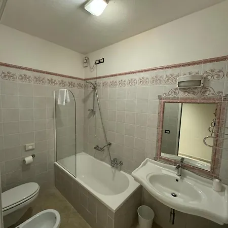 فندق Agrihotel Ambra 3*